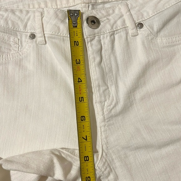 le Chateau White Jeans size 28 - Picture 8 of 8